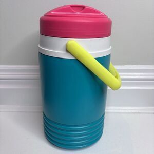 Vintage 1995 Igloo 1/2 Half Gallon Beverage Jug /Drink Cooler ~Jade/ Teal Pink